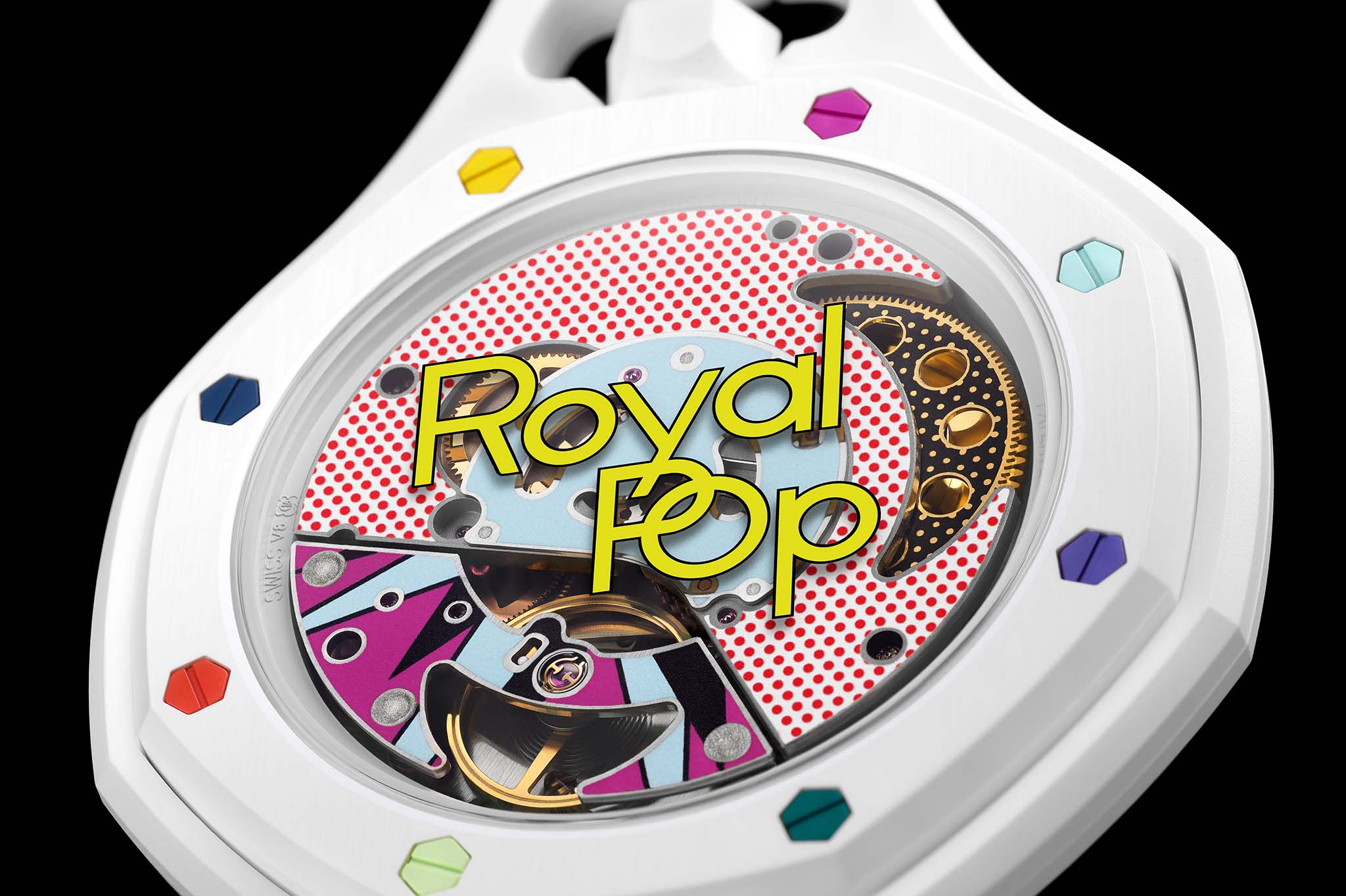 Rückseite der HUIT BLANC Royal Pop Taschenuhr mit bedrucktem Glasboden und sichtbarem Sistem51-Werk